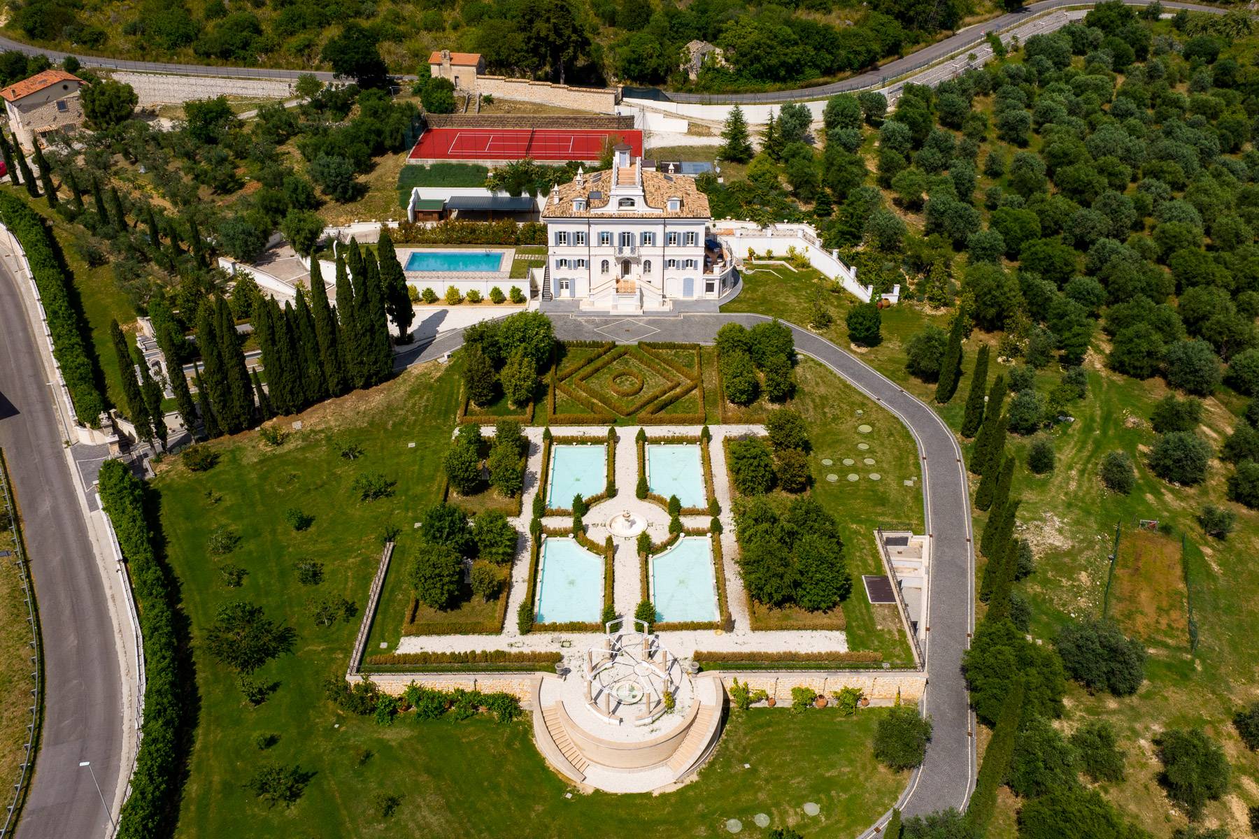 Villa storica in vendita a Fara in Sabina, Coltodino