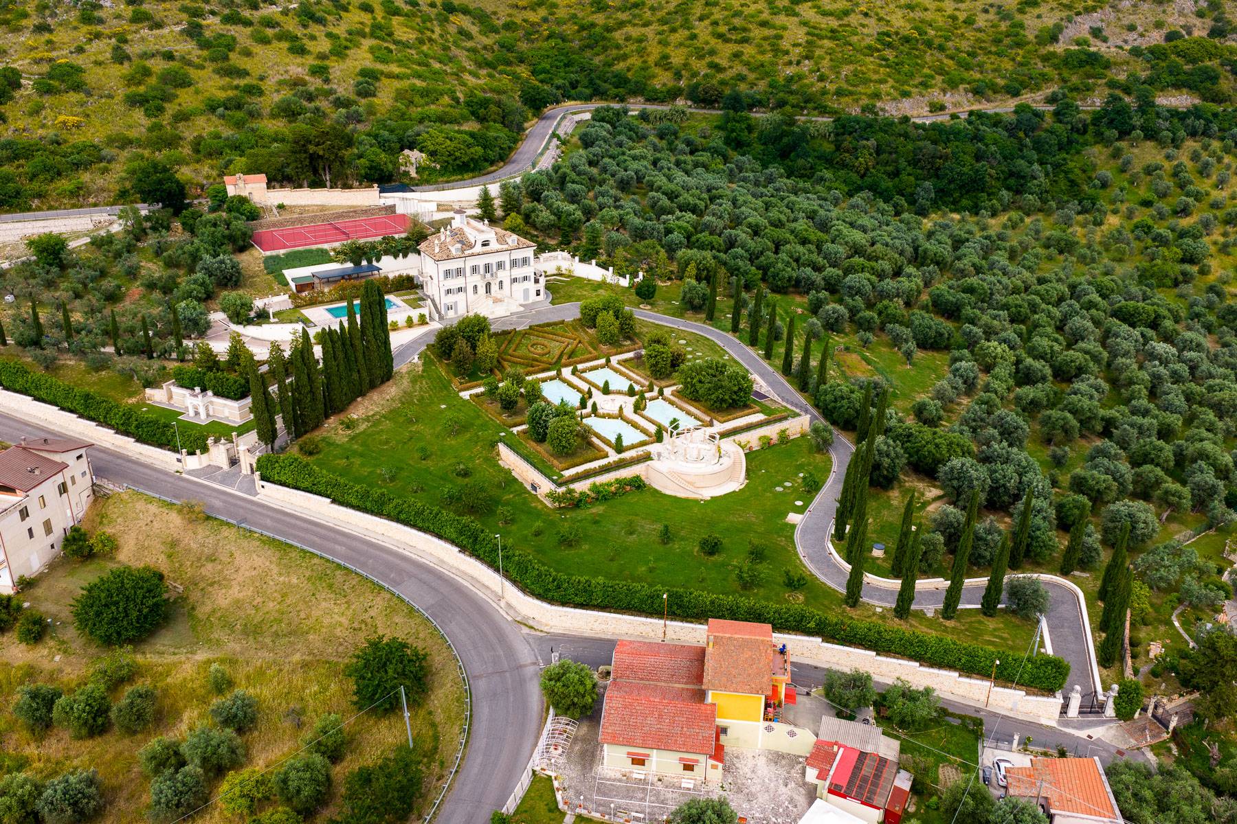 Villa storica in vendita a Fara in Sabina, Coltodino