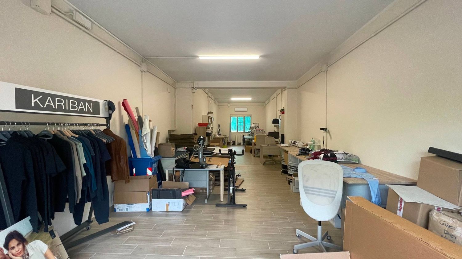 Locale commerciale nuova a Chiesina Uzzanese