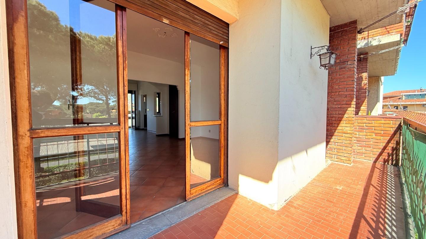 Appartamento con terrazzi a Uzzano