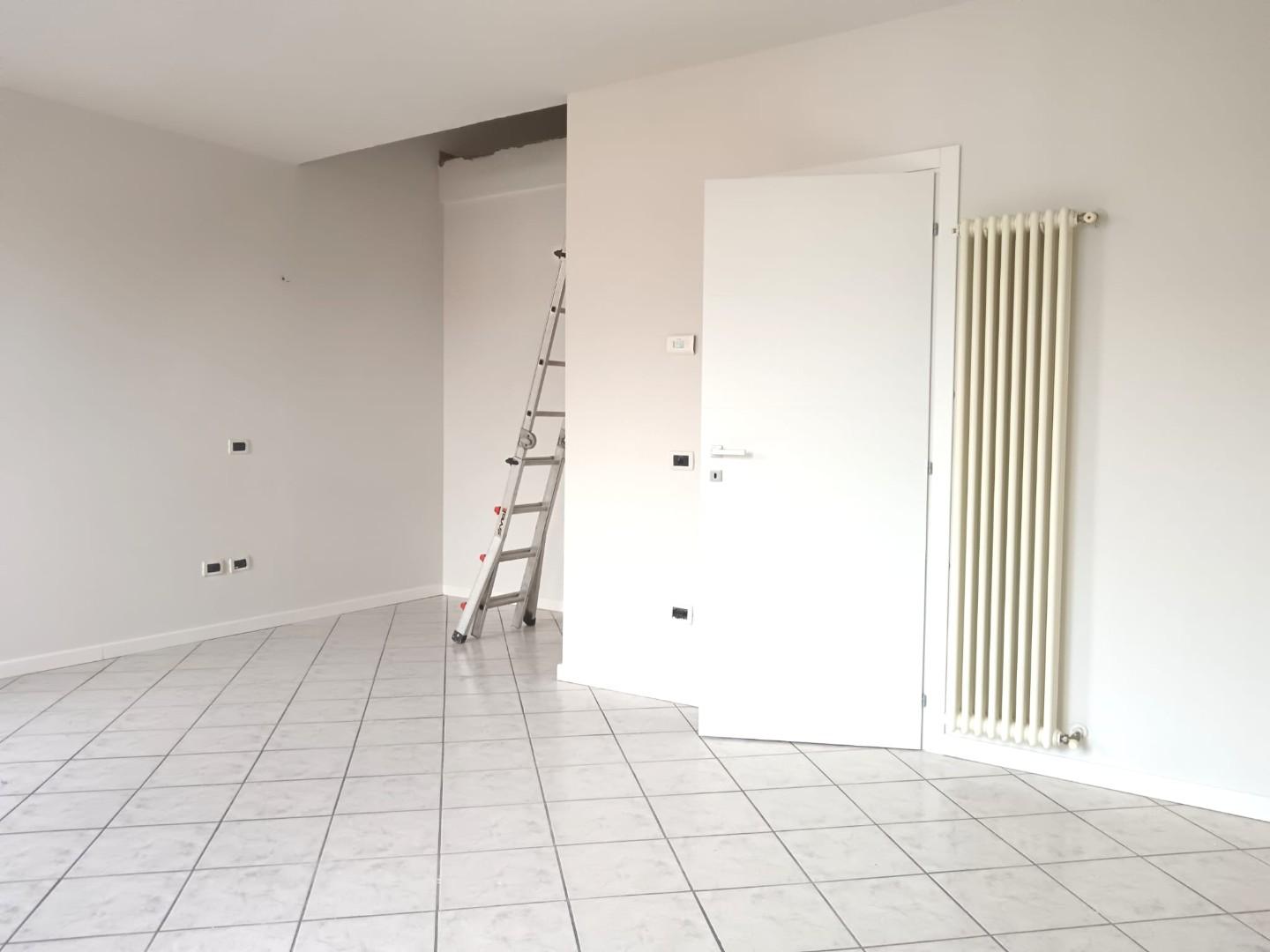 Trilocale in vendita, Porcari rughi