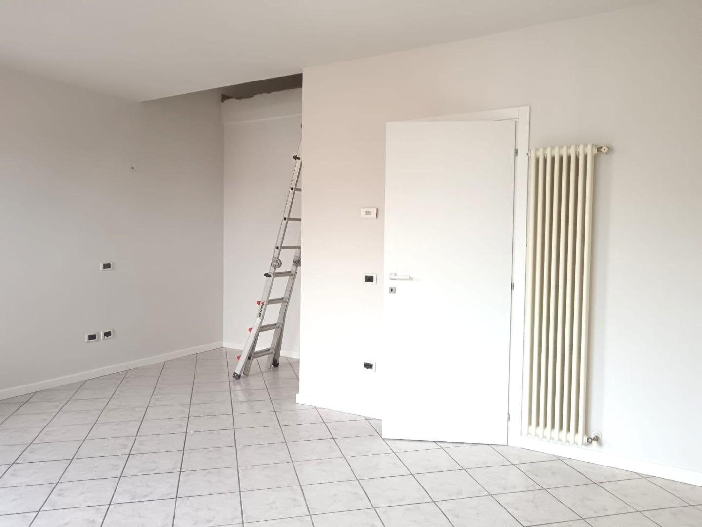 Trilocale in vendita, Porcari rughi