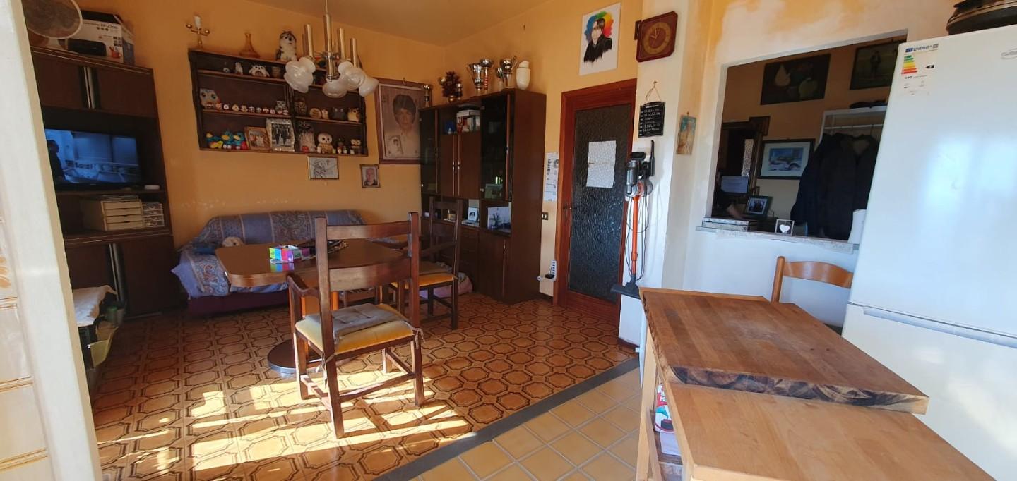 Quadrilocale in vendita, Montecarlo gossi