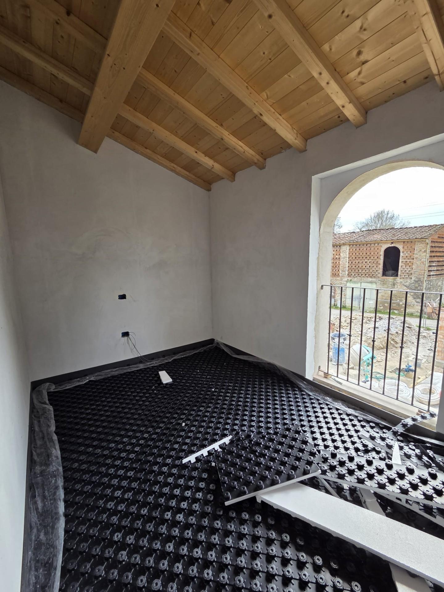 Casa indipendente con giardino, Capannori camigliano