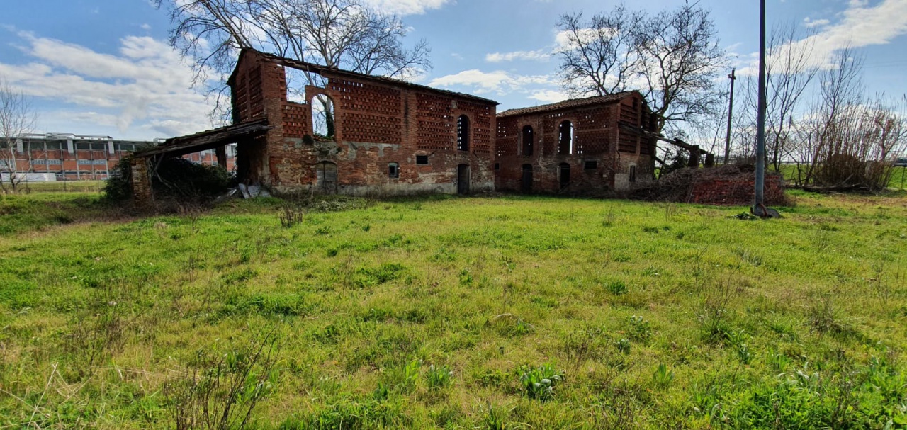 Rustico con giardino, Porcari padule