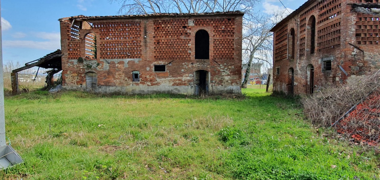 Rustico con giardino, Porcari padule