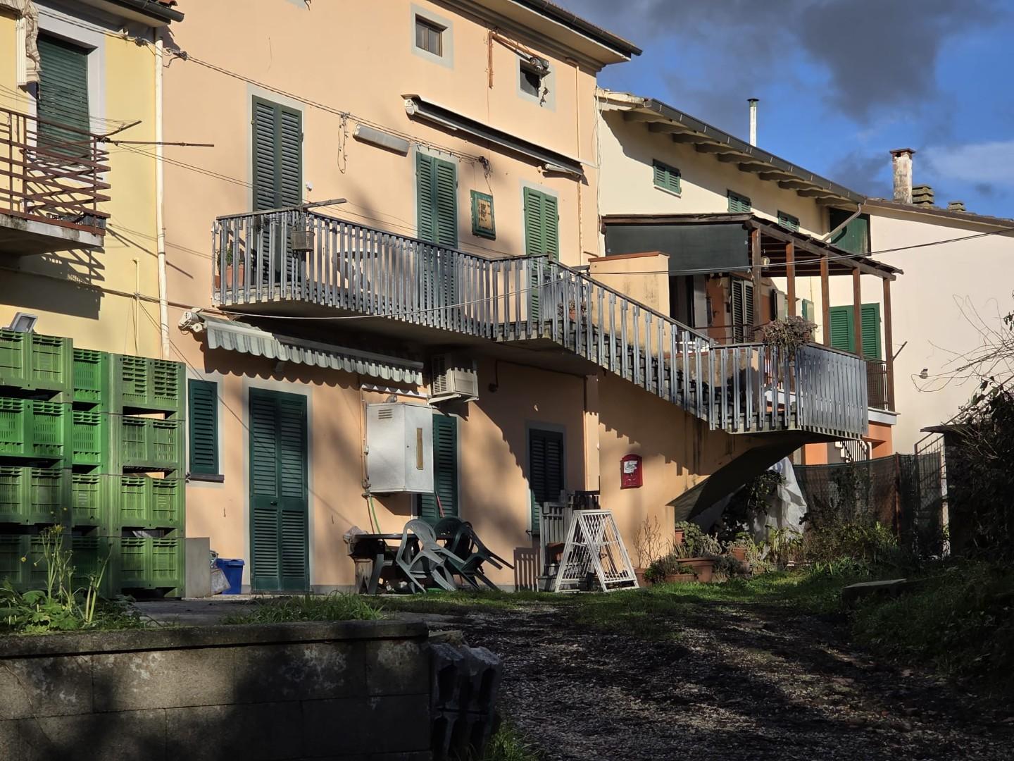 Trilocale in vendita, Castelfranco di Sotto orentano