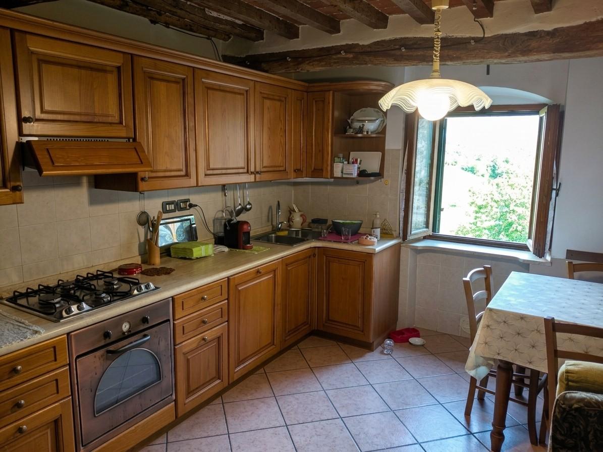 Casa indipendente in vendita, Pescia castelvecchio