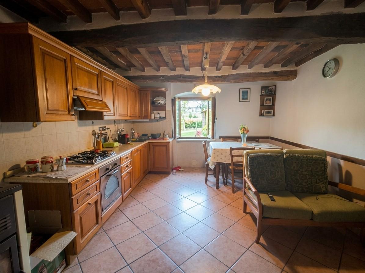 Casa indipendente in vendita, Pescia castelvecchio