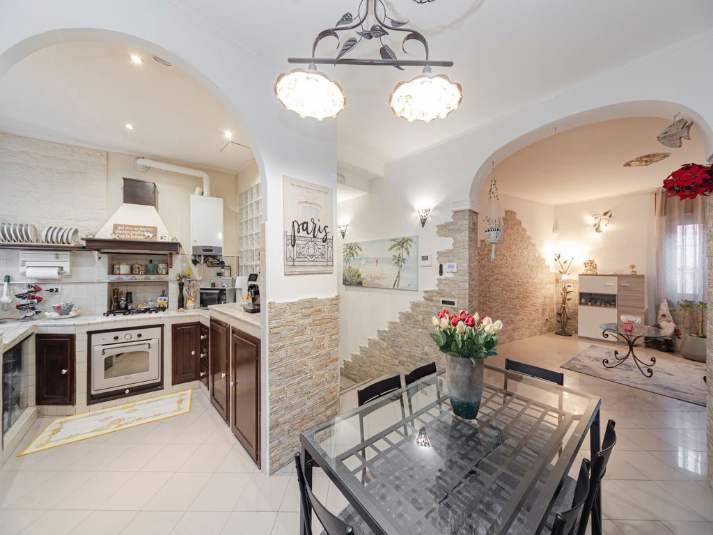 Trilocale in vendita a Cinisello Balsamo