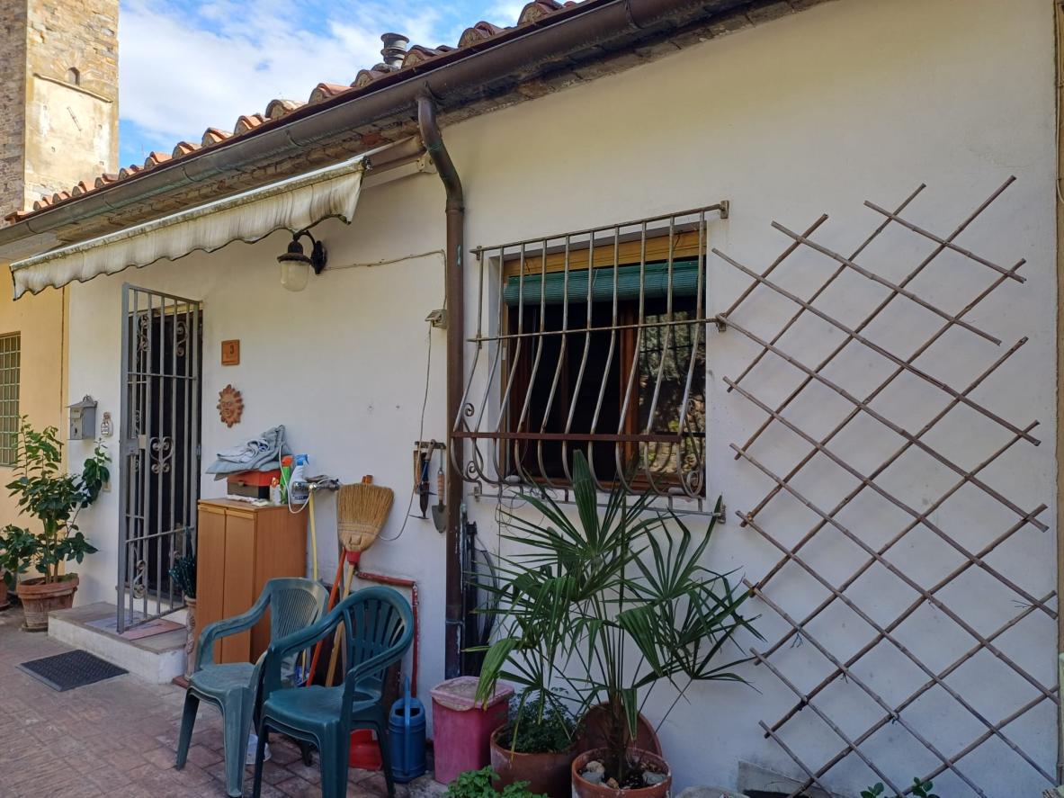 Appartamento in vendita a Vicopisano