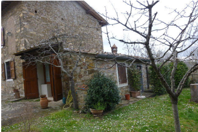 Appartamento con giardino a Greve in Chianti