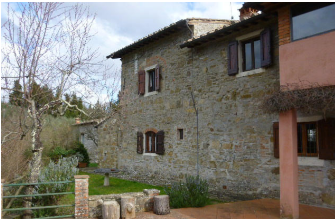 Appartamento con giardino a Greve in Chianti