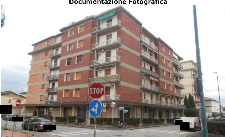 Trilocale con terrazzo a Campi Bisenzio