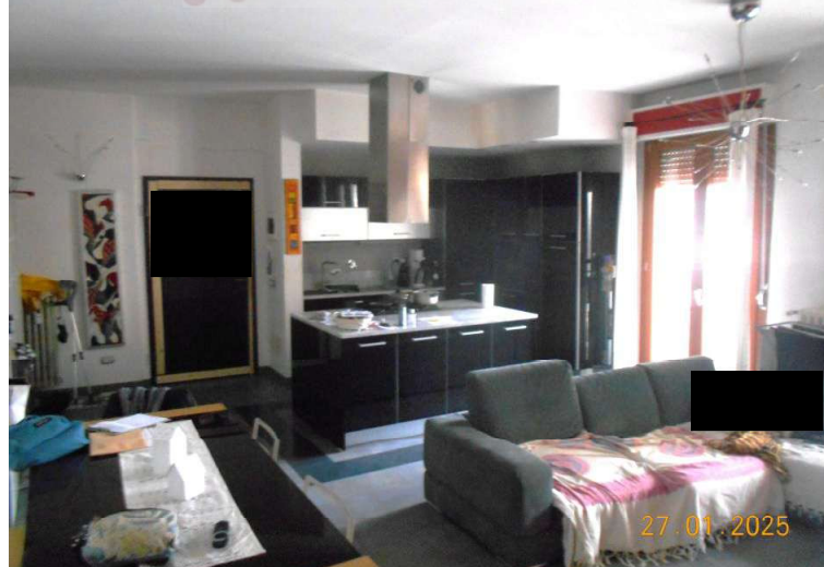 Trilocale con terrazzo a Campi Bisenzio