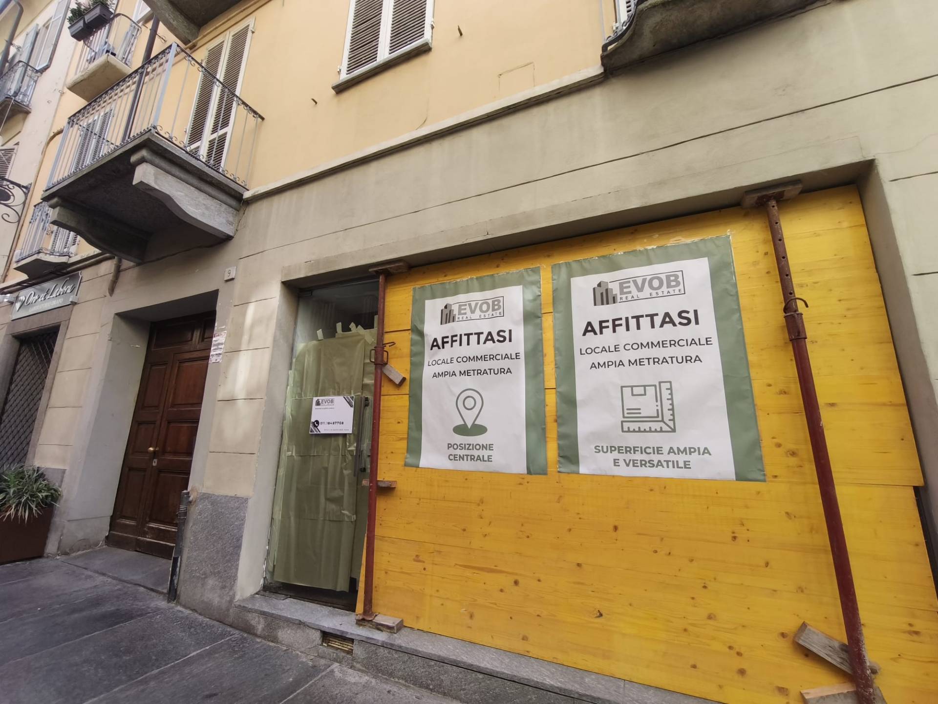 Locale commerciale in vendita a Moncalieri