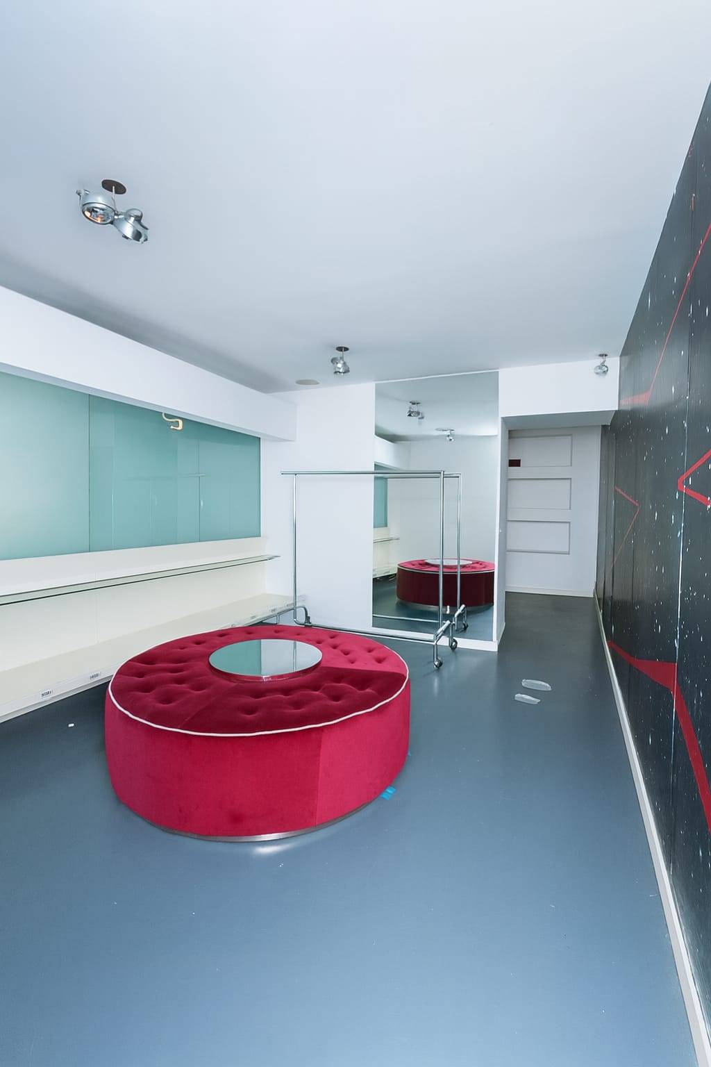 Locale commerciale in affitto a Moncalieri