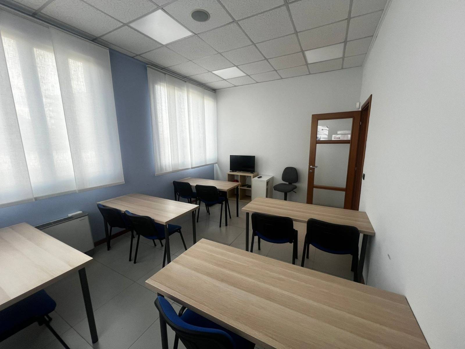 Locale commerciale in vendita a Rivoli