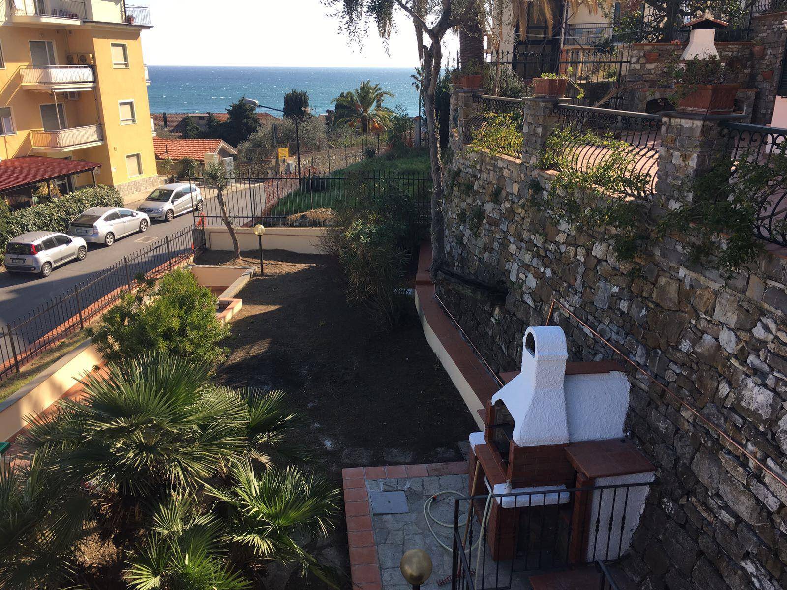 Casa singola in vendita a Diano Marina, Diano Calderina