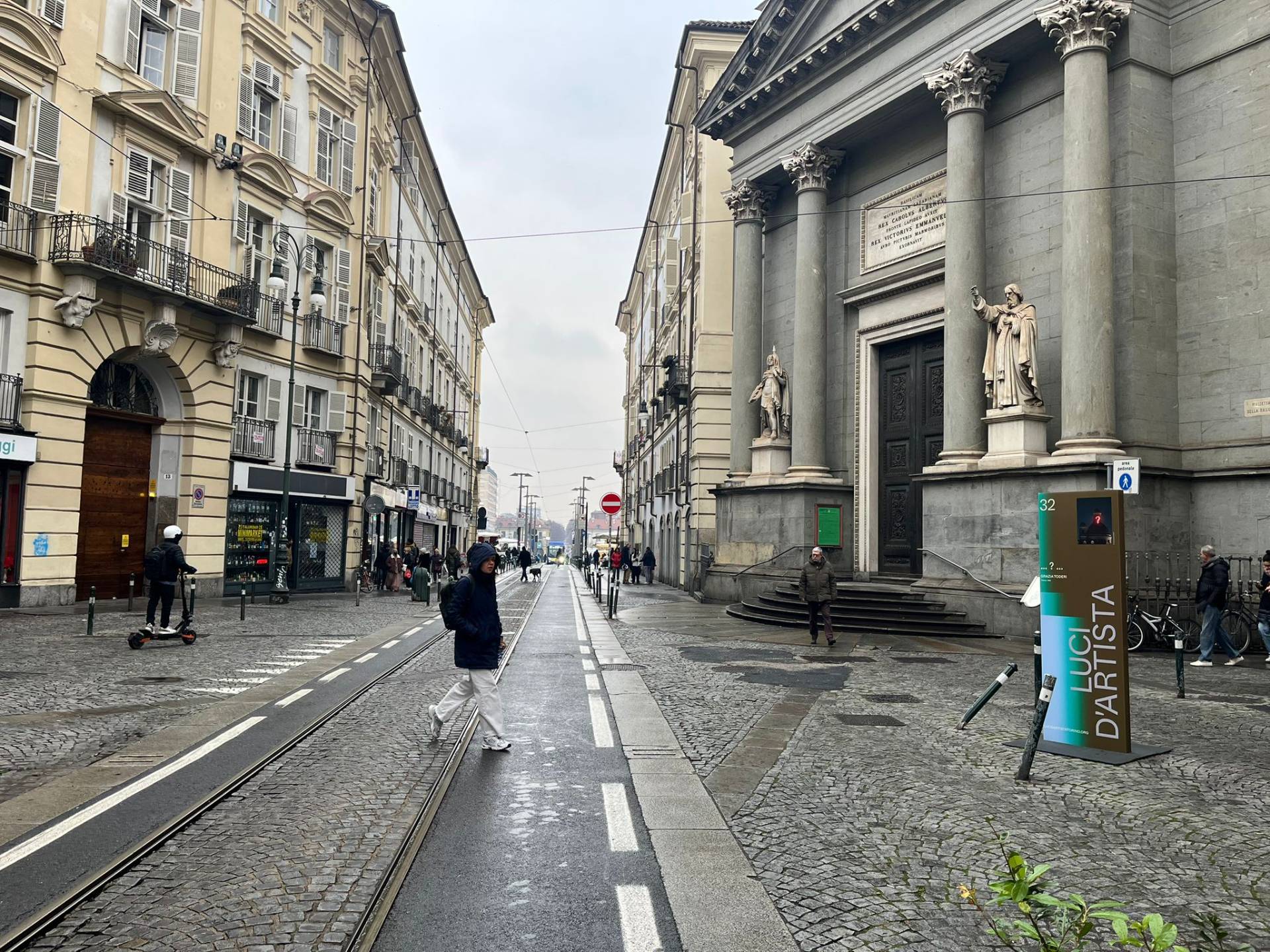 Locale commerciale in vendita a Torino, Centro