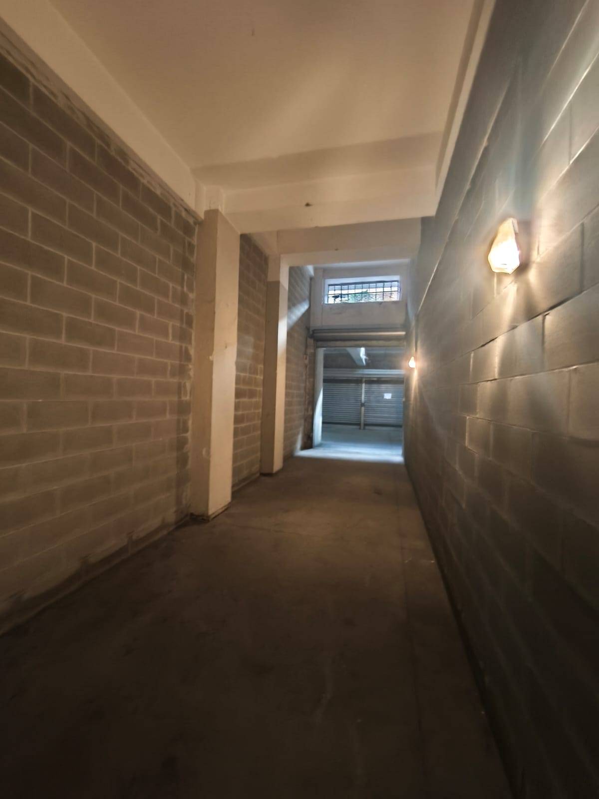 Box o garage in vendita a Torino, Parella