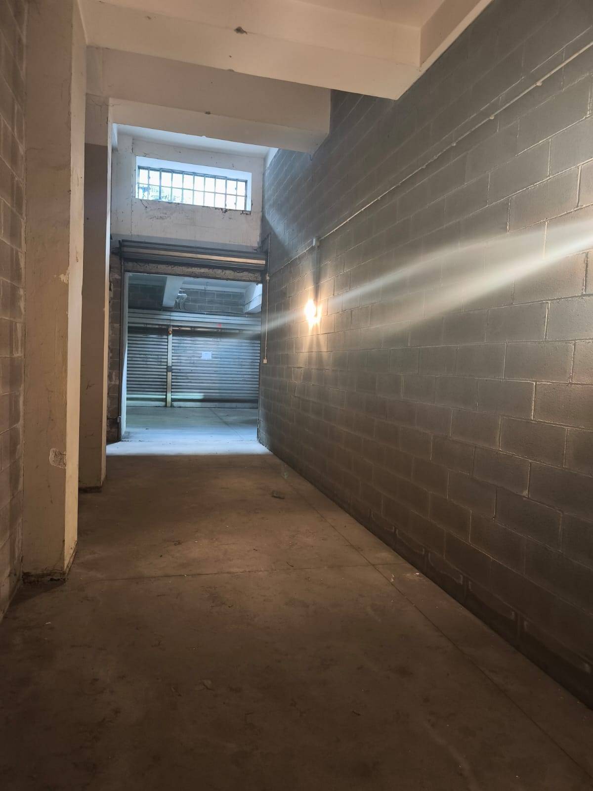 Box o garage in vendita a Torino, Parella