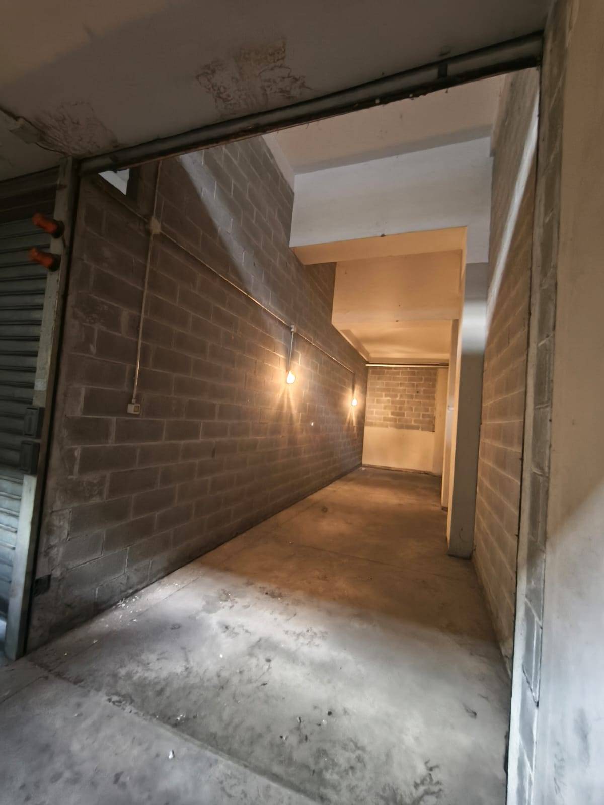 Box o garage in vendita a Torino, Parella