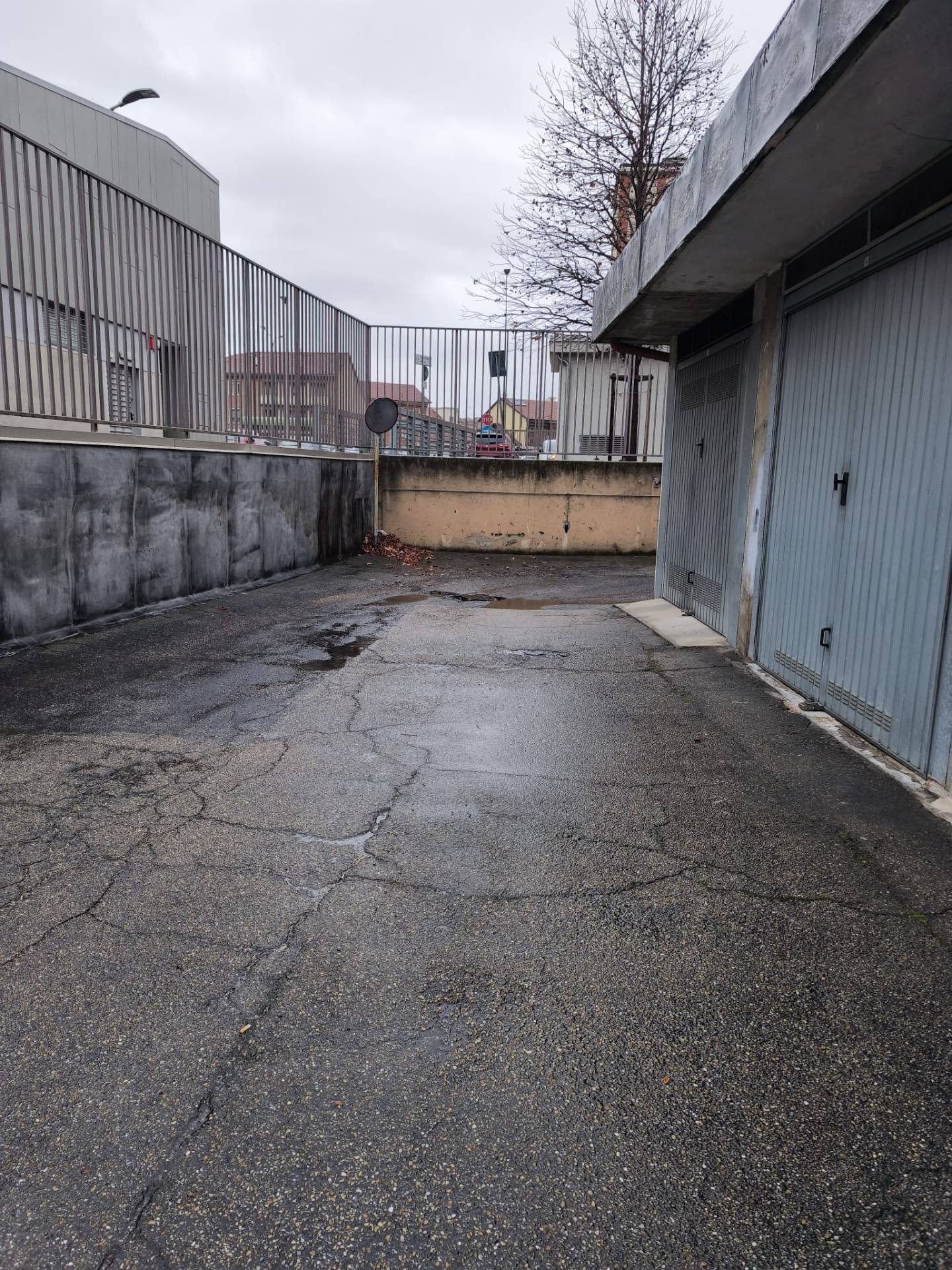 Box o garage in vendita a Torino