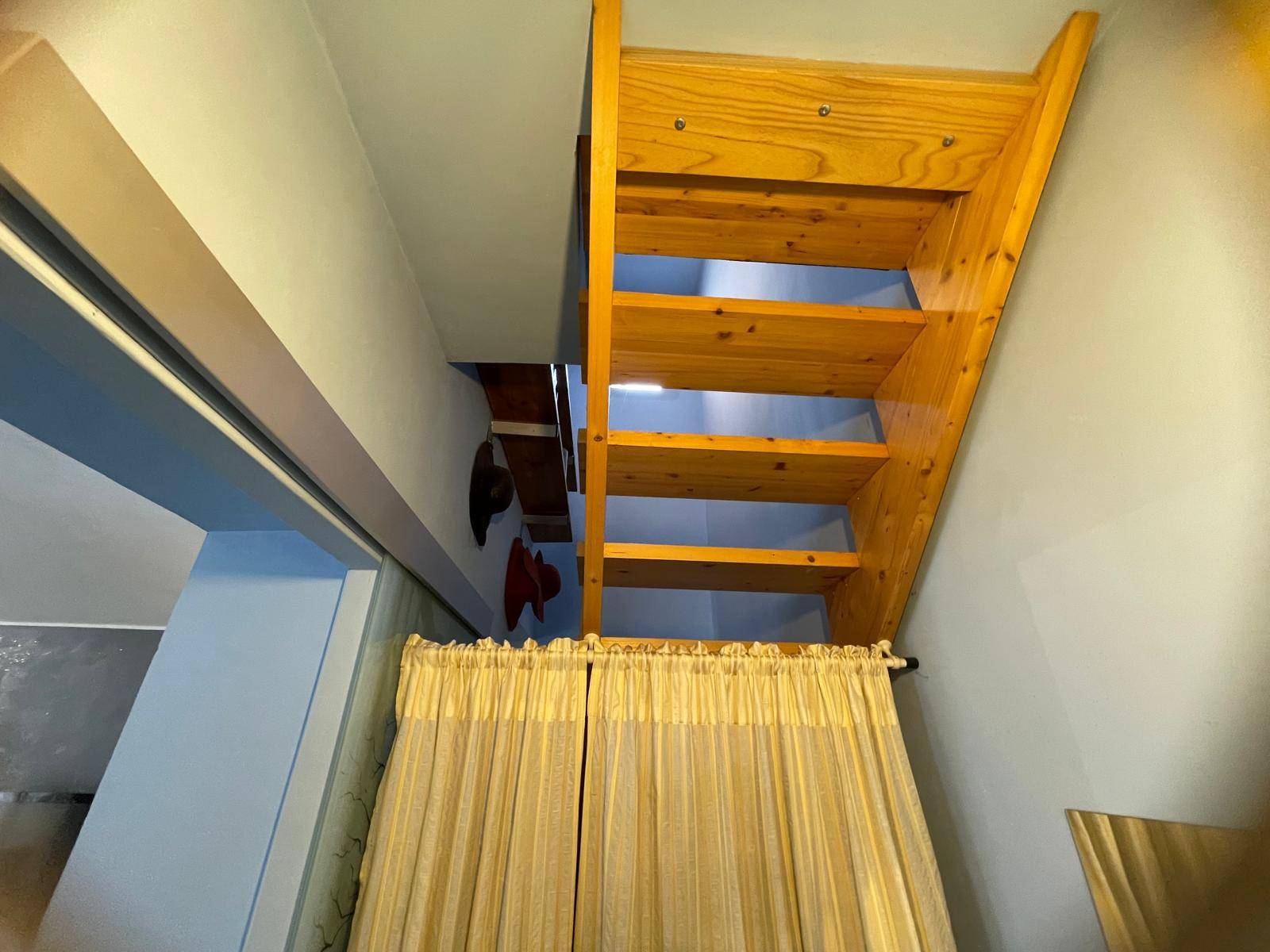 Rustico in vendita a Collegno, Borgonuovo