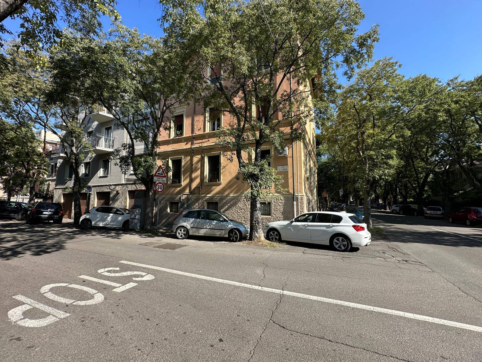 Locale commerciale in vendita a Modena, Sant' Agnese