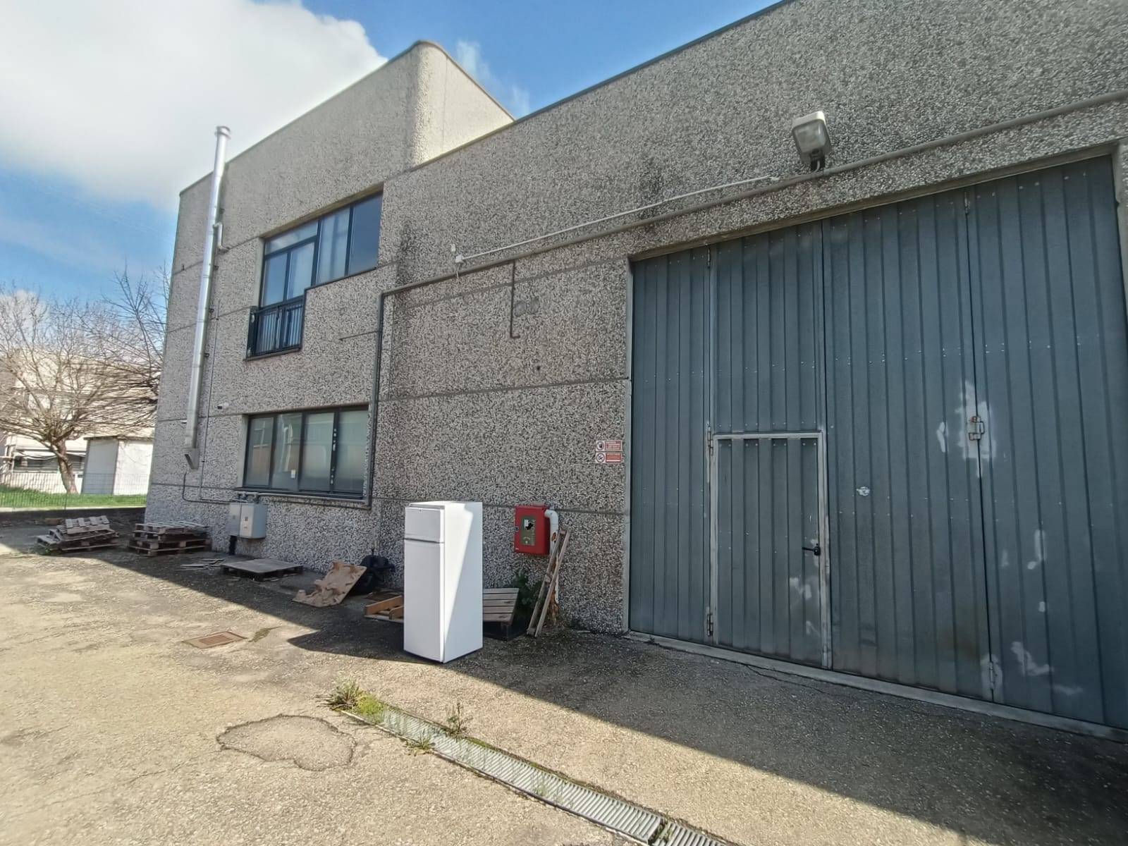 Capannone in vendita a Modena, Baggiovara