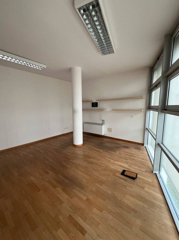 Studio/Ufficio in vendita a Bologna, Borgo Panigale