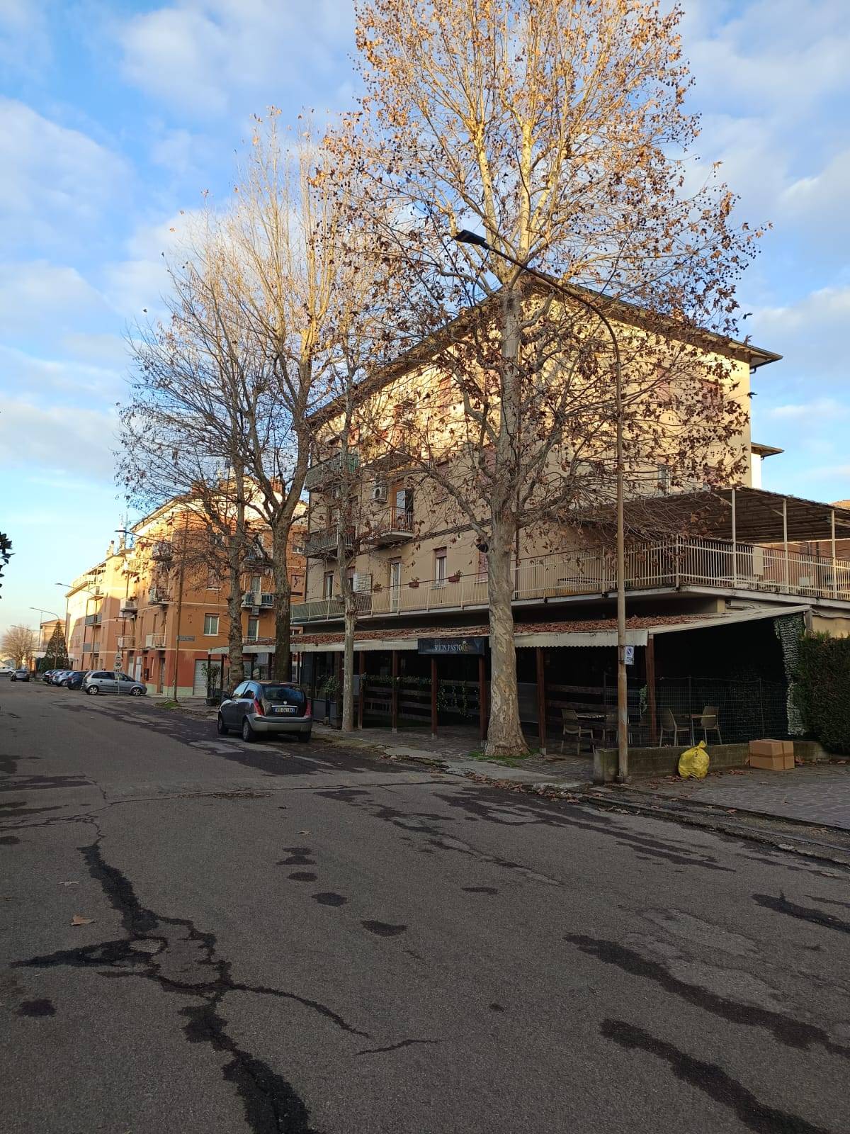 Locale commerciale in vendita a Fiorano Modenese, Spezzano