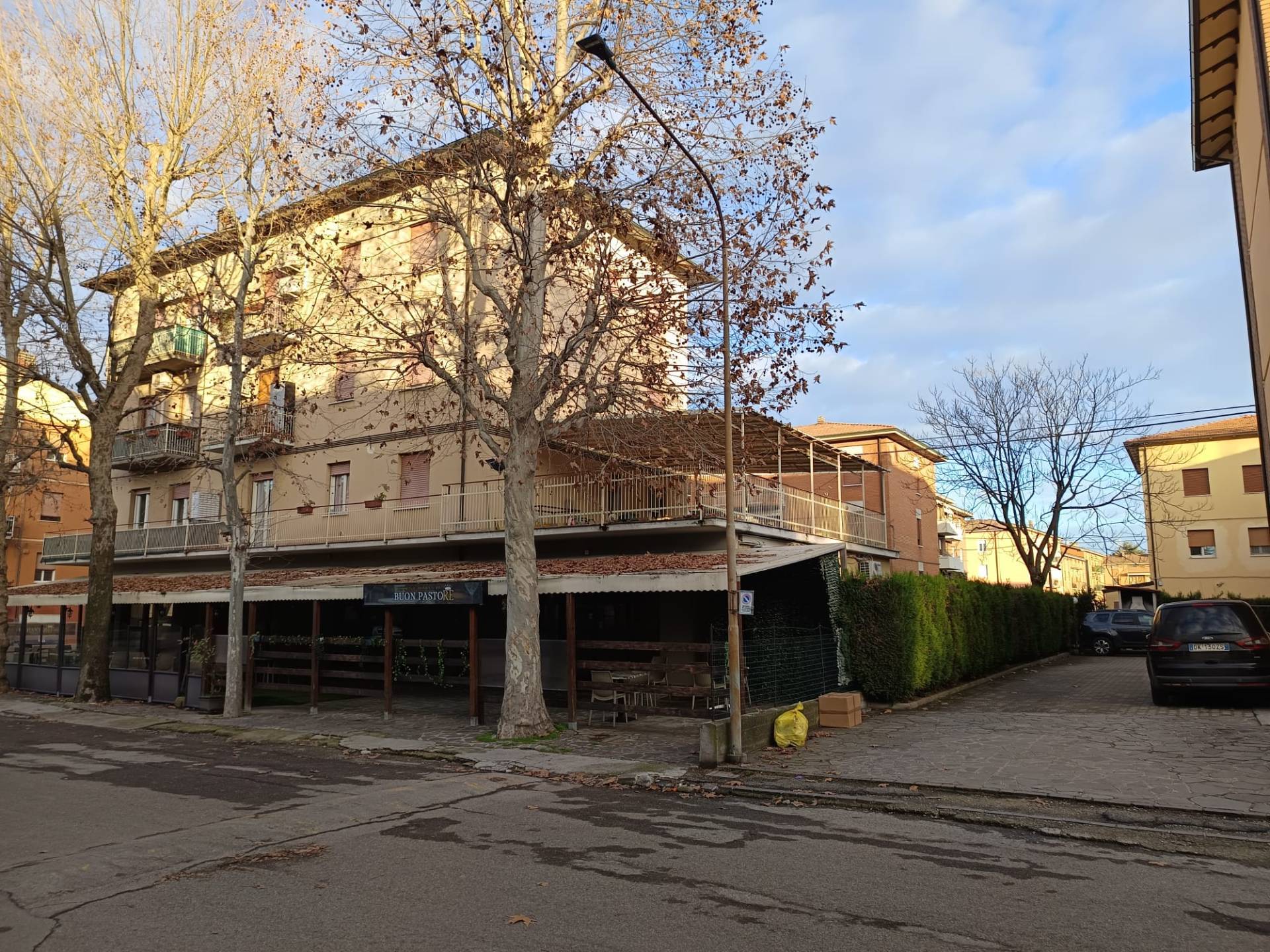 Locale commerciale in vendita a Fiorano Modenese, Spezzano