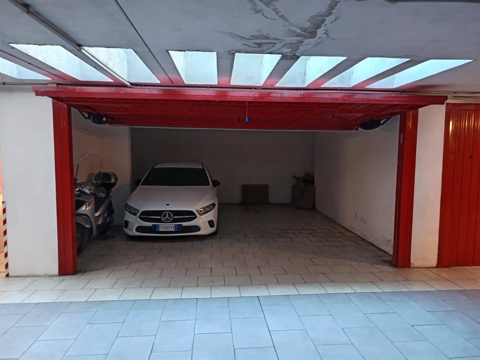 Appartamento in affitto a Modena, Centro storico