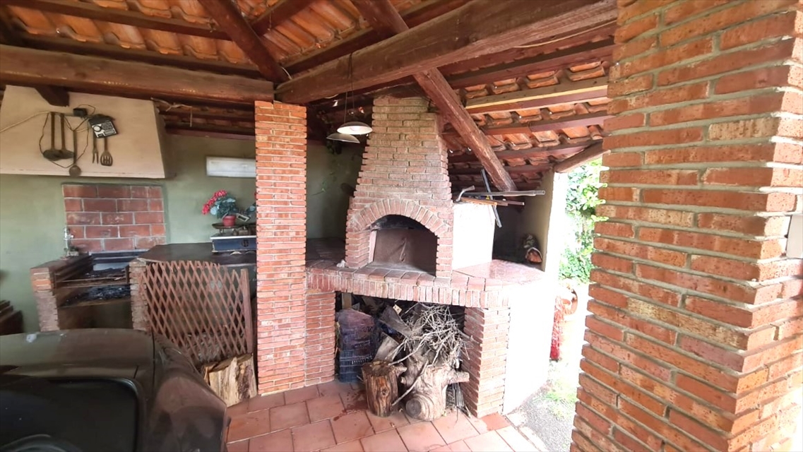 Villa con giardino in via volturno 7, Mascalucia