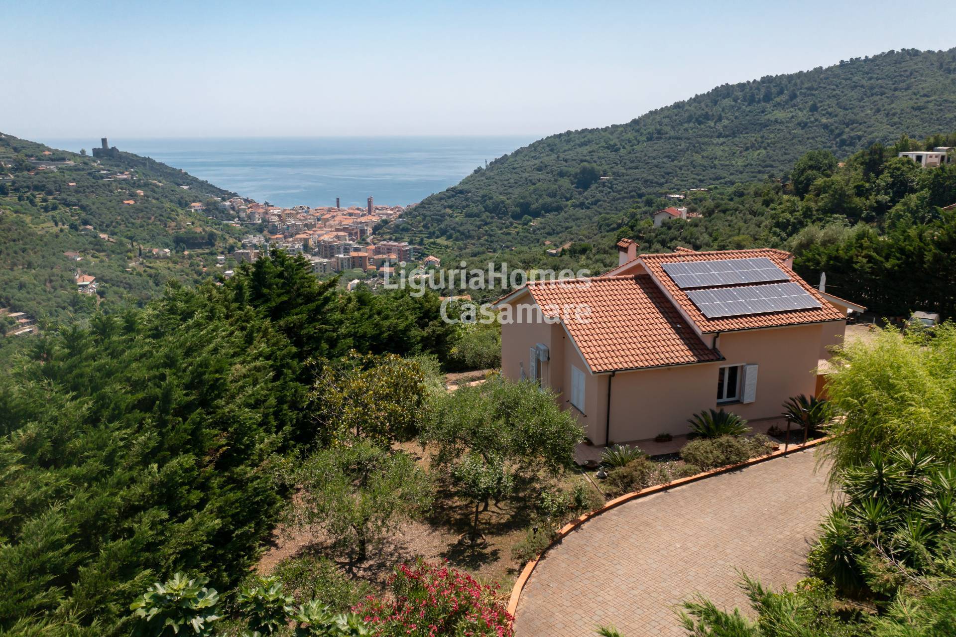 Villa in vendita a Noli