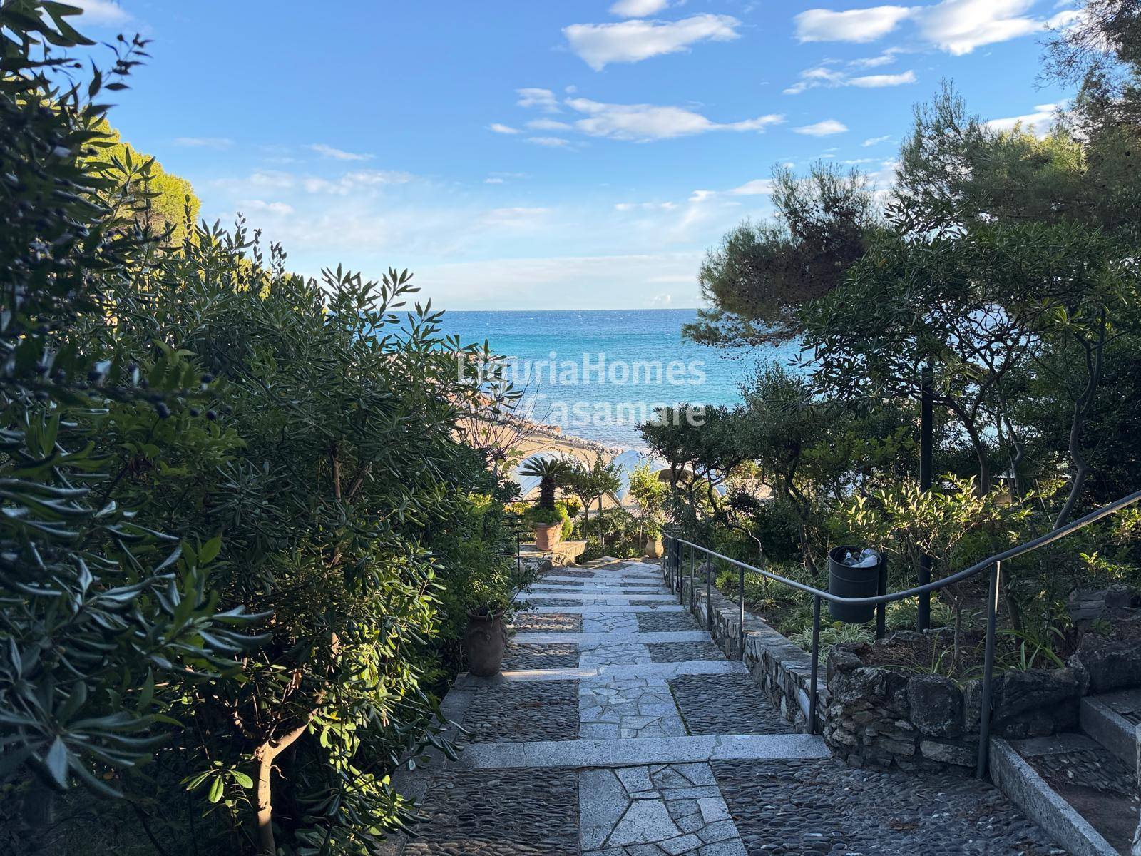 Appartamento in vendita a Andora