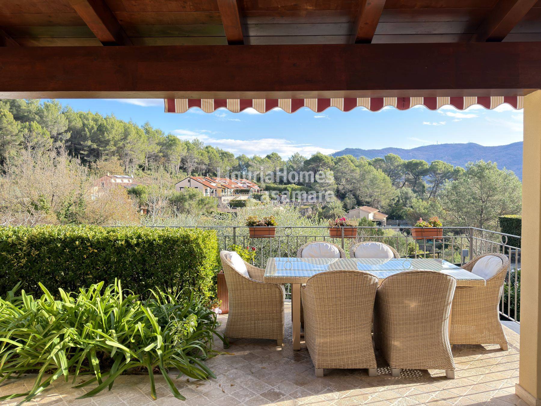 Villa in vendita a Garlenda