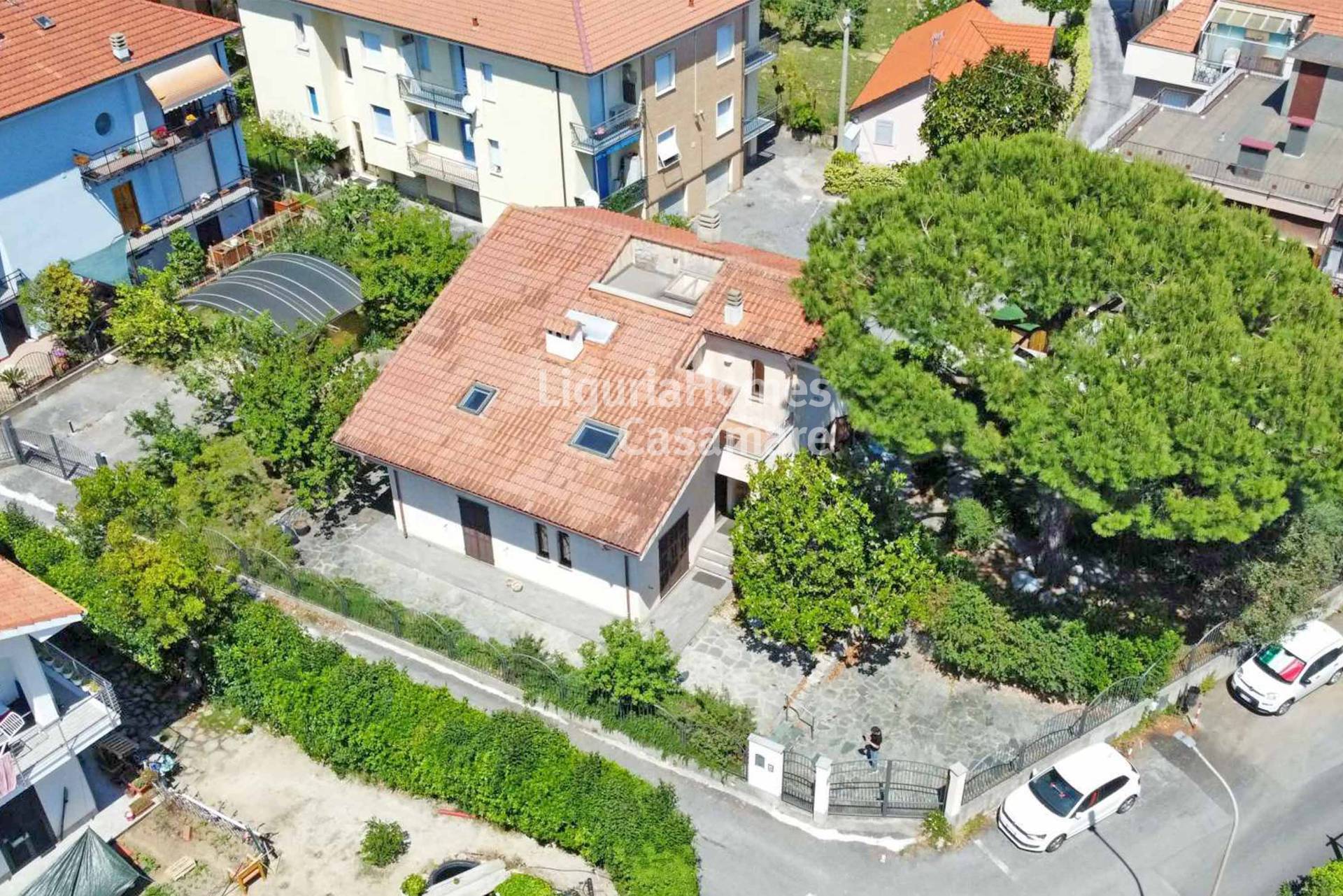 Villa in vendita a Loano