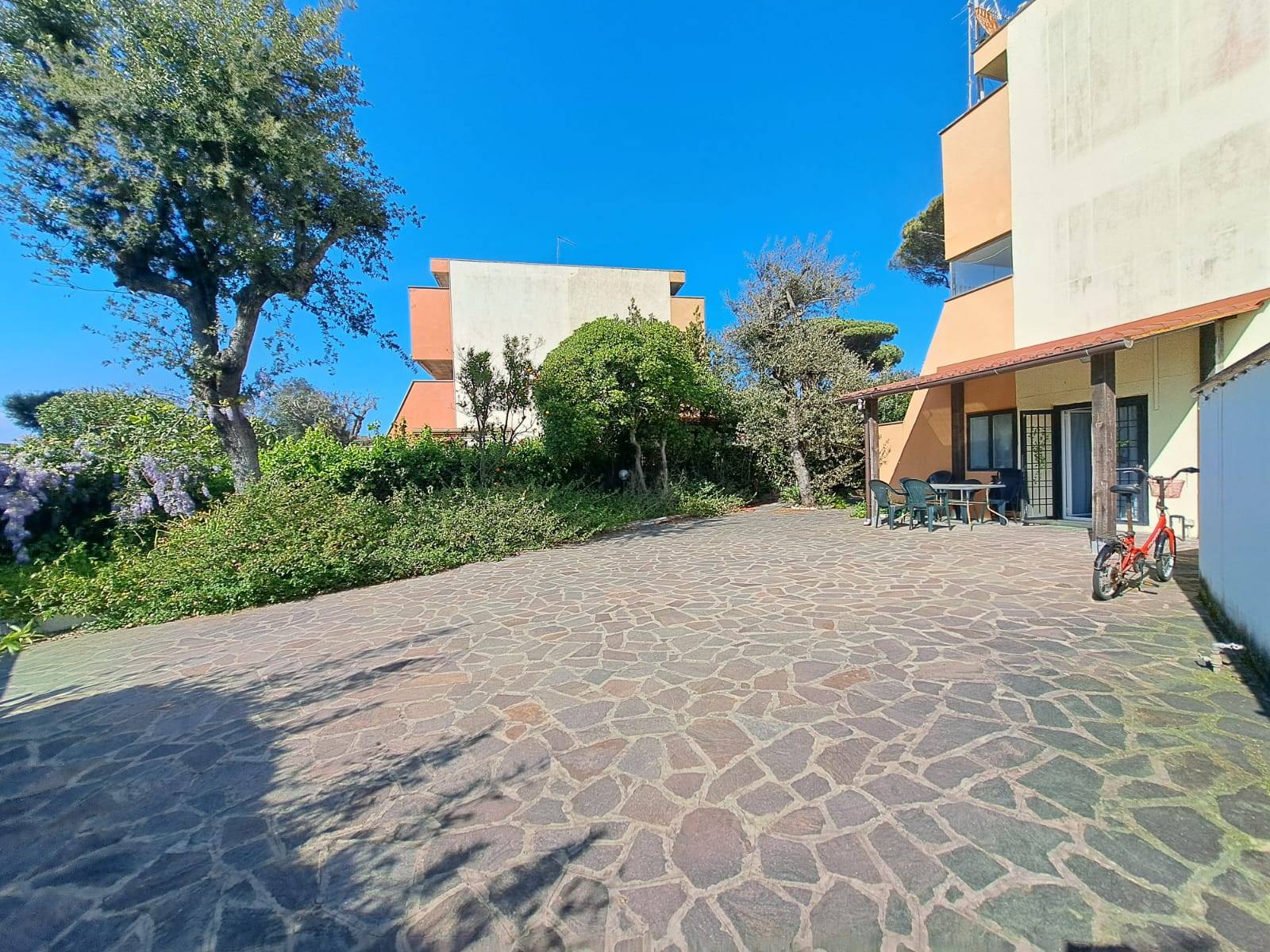 Villette a schiera in vendita a Fiumicino, Fregene