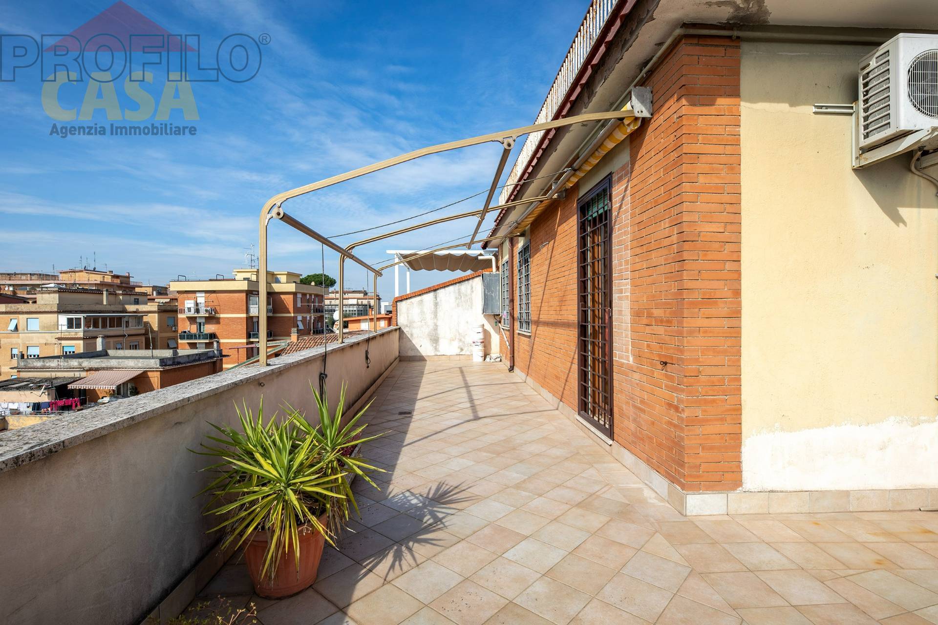 Appartamento in vendita a Fonte Nuova, Santa Lucia