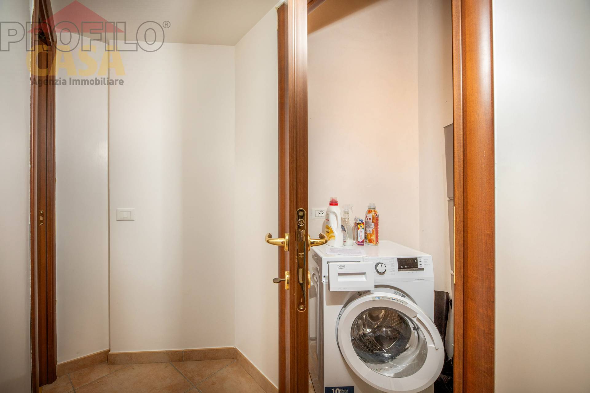 Appartamento in vendita a Fonte Nuova, Santa Lucia