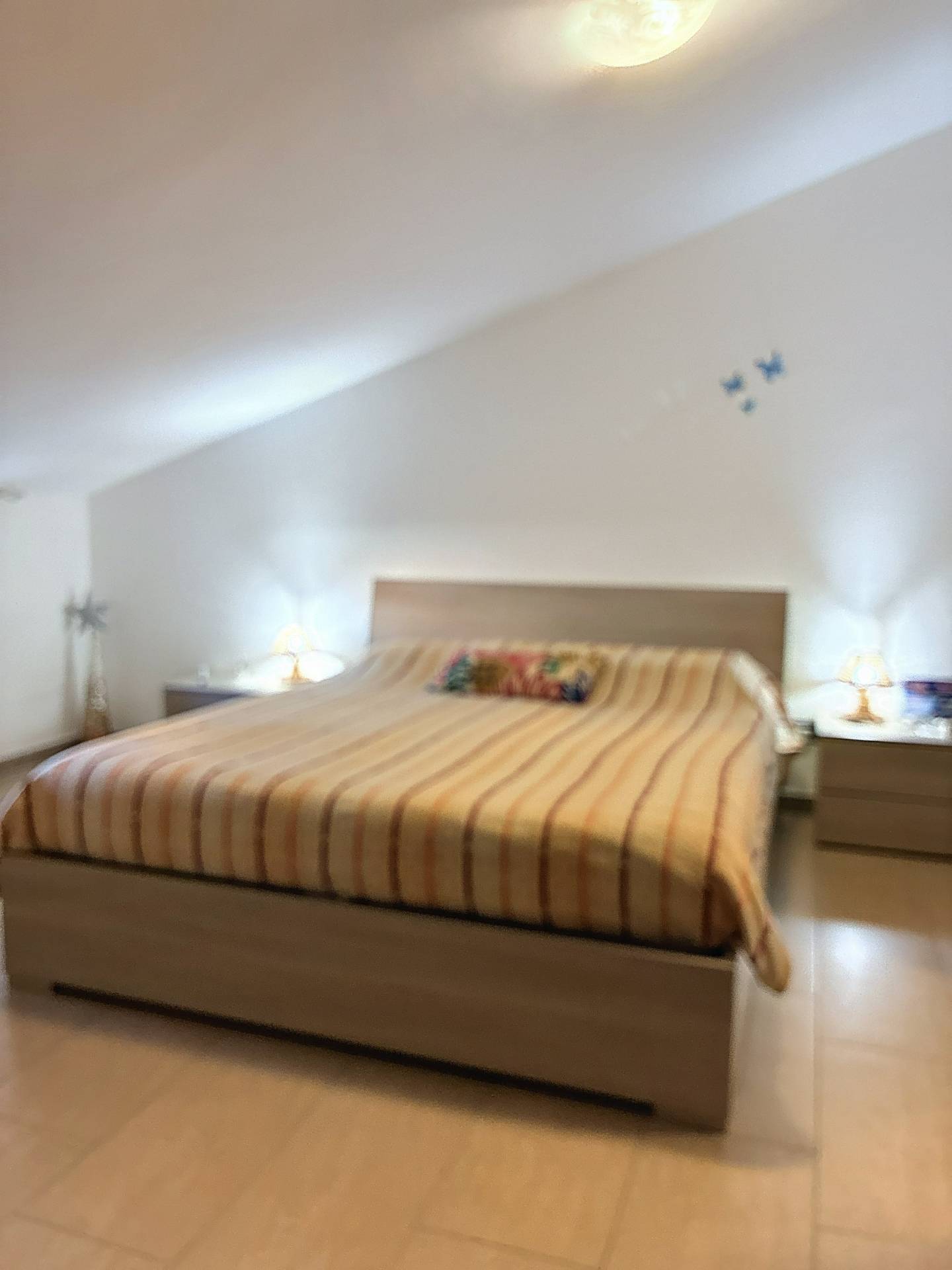 Appartamento in vendita a Guidonia Montecelio, Colle Fiorito