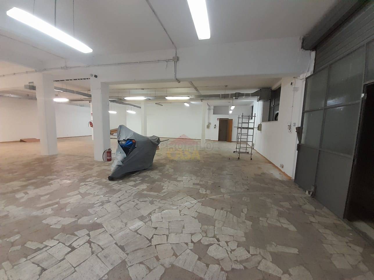 Attivit commerciale in affitto a Roma, Villa Verde