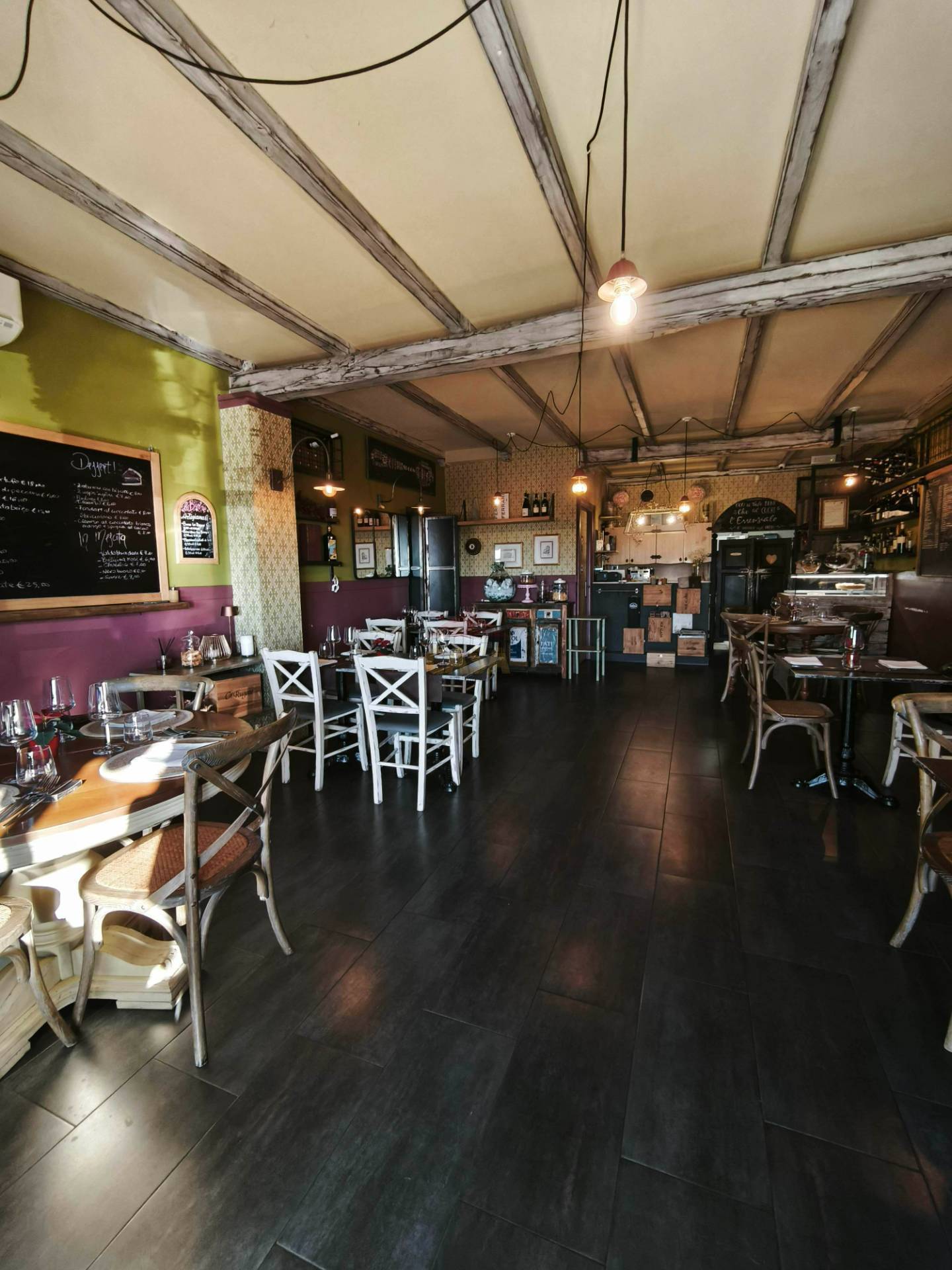 Attivit commerciale in vendita a Roma, Valle Santa