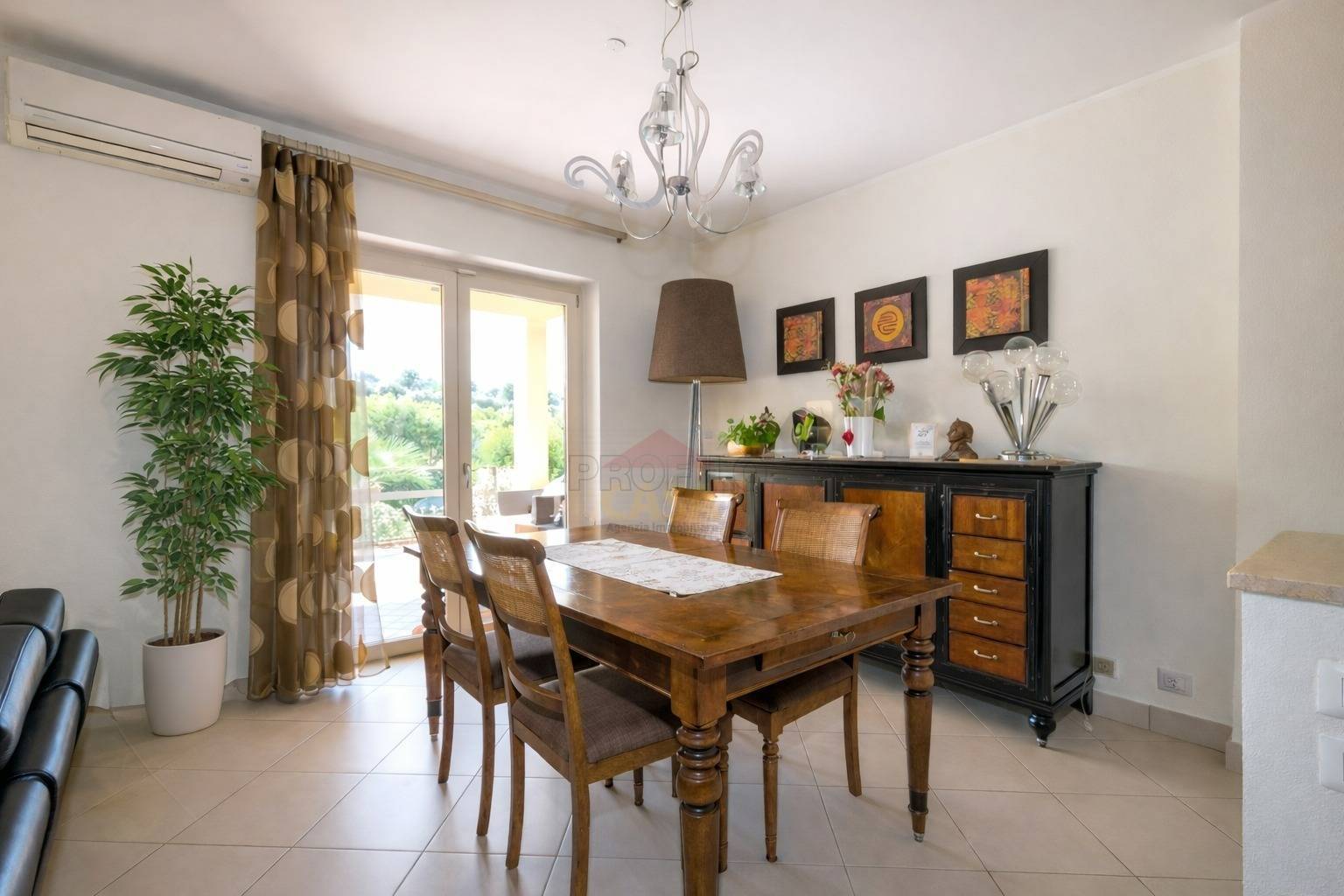 Villa in vendita a Frascati