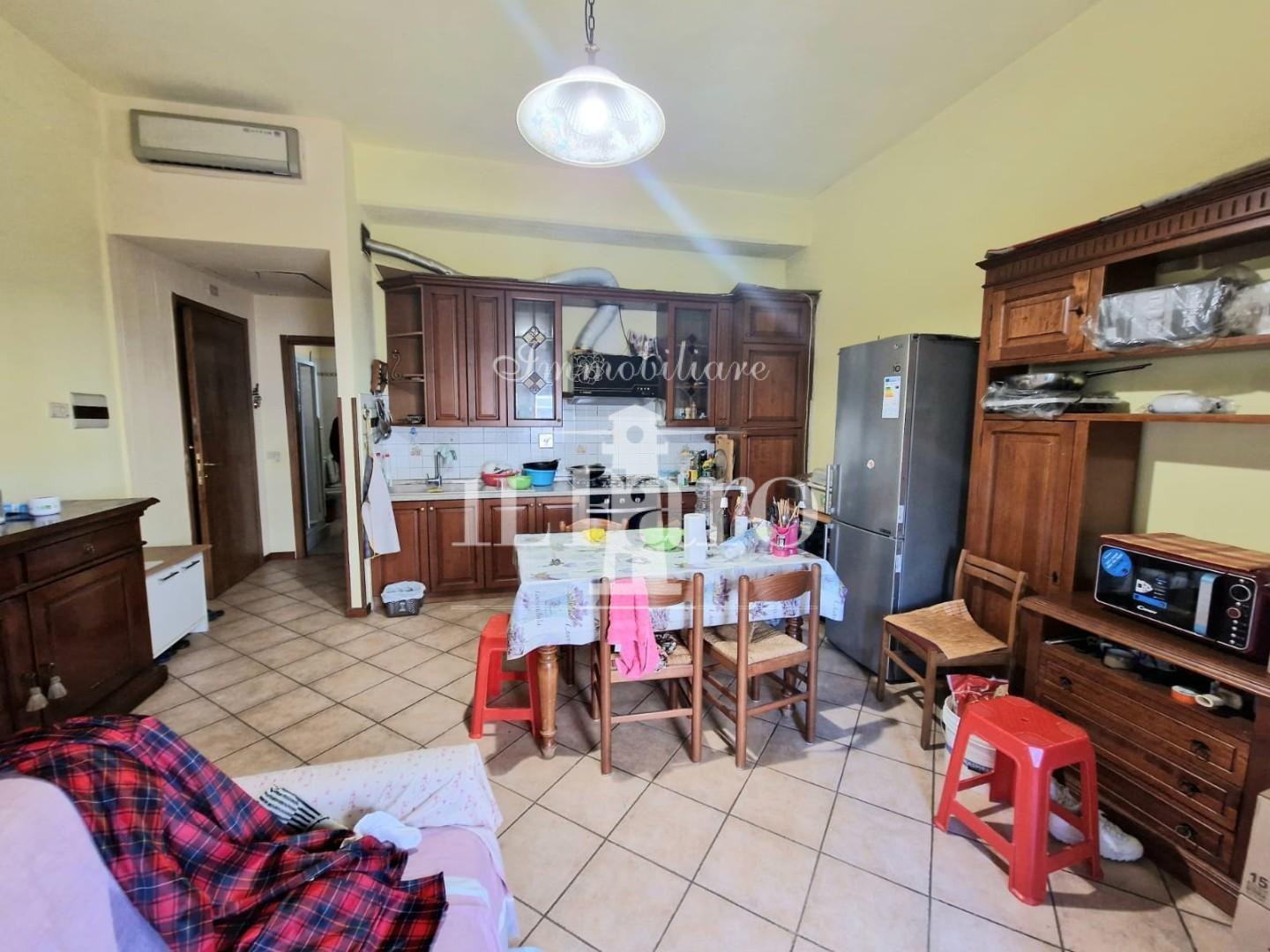 Trilocale in vendita a Campi Bisenzio