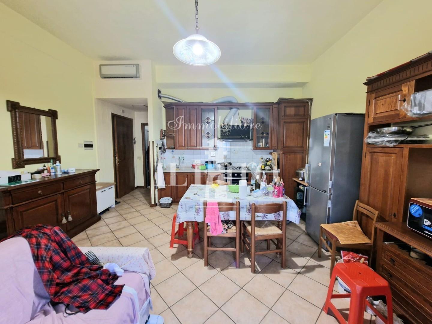 Trilocale in vendita a Campi Bisenzio