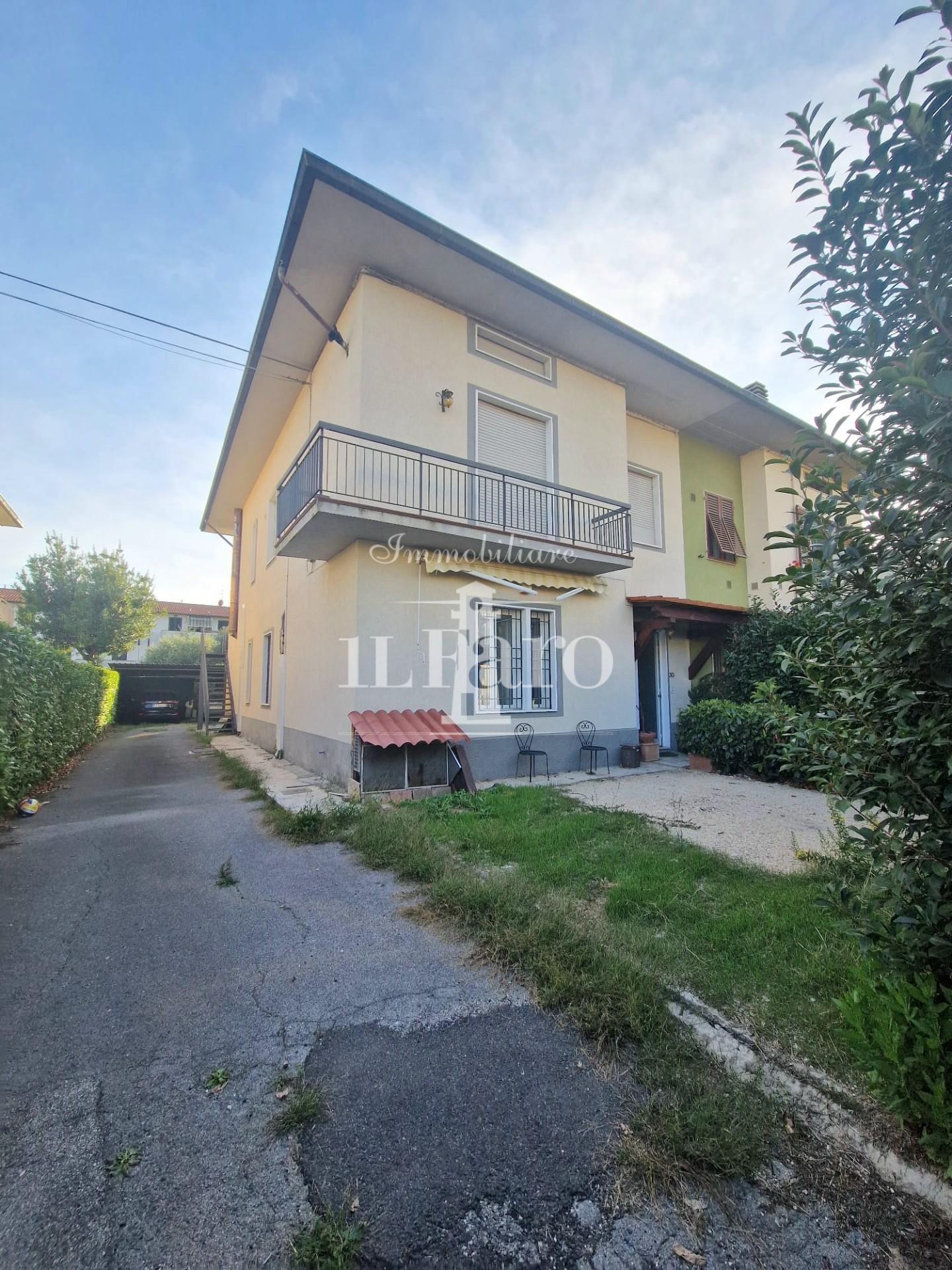 Appartamento con giardino a Campi Bisenzio